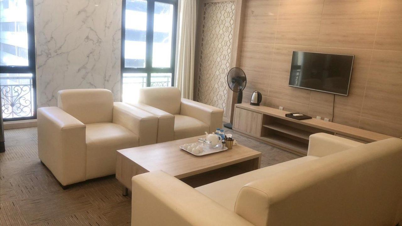 NguyẽN QuyèN Hotel Ханой Экстерьер фото